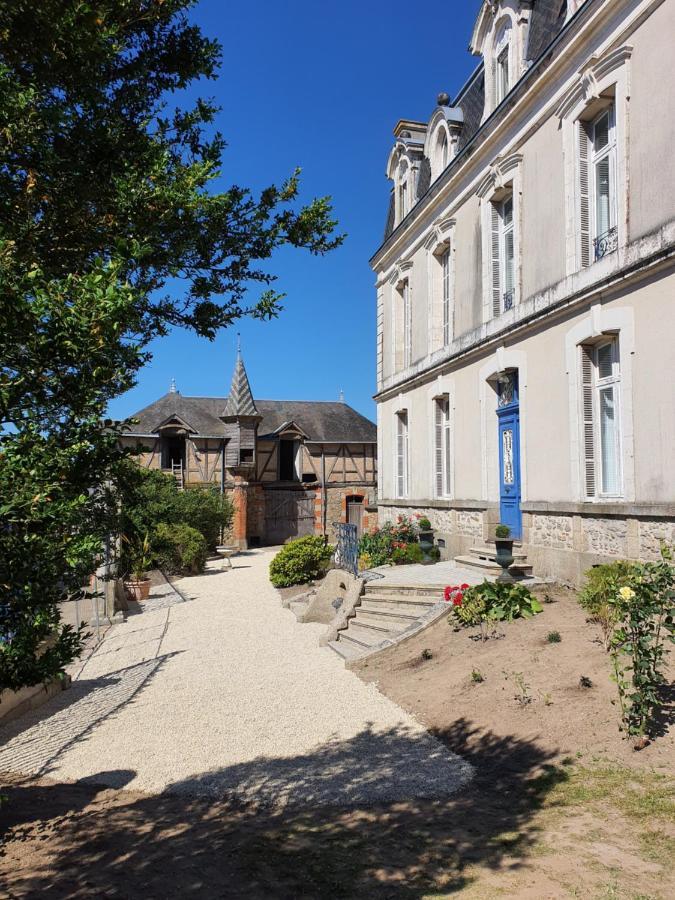 Bed and Breakfast Les 5 Escales Parthenay Zewnętrze zdjęcie