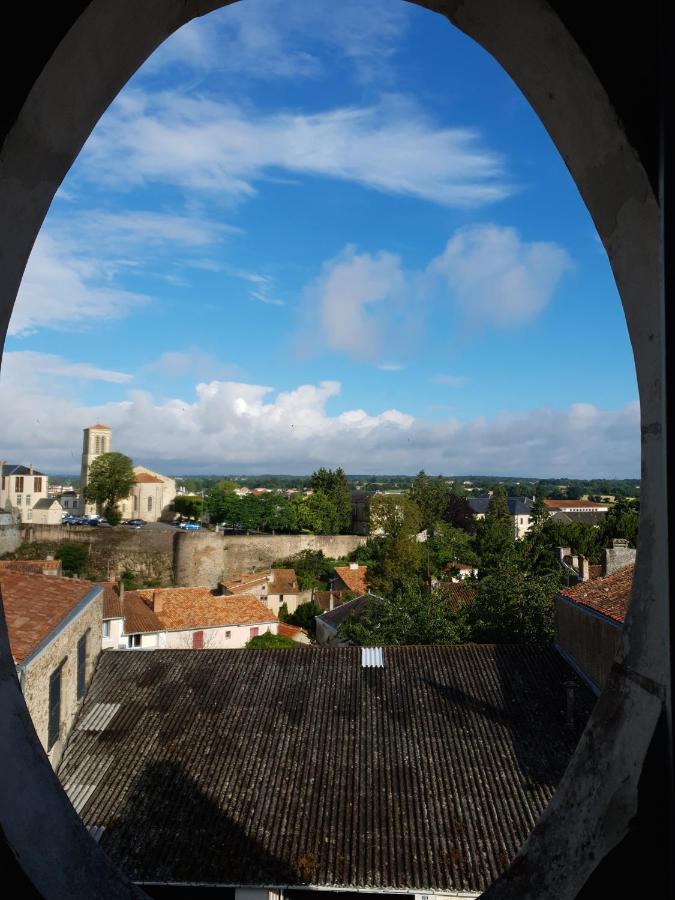 Bed and Breakfast Les 5 Escales Parthenay Zewnętrze zdjęcie